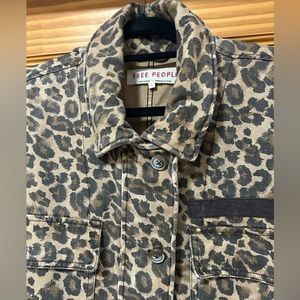 Free People 🐆coat size L
